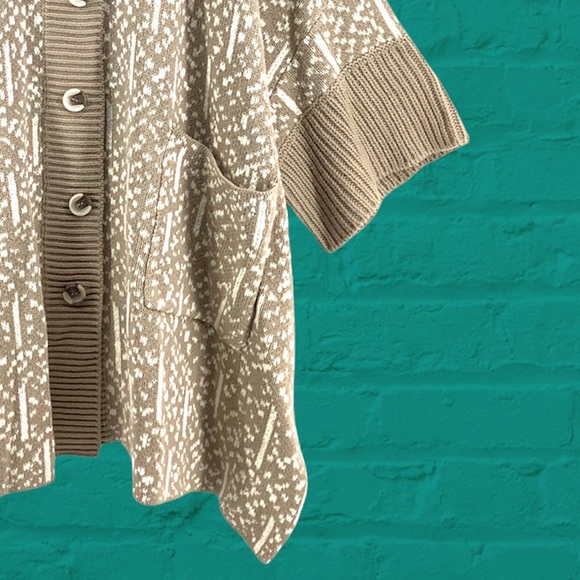 NEW MARLA WYNNE SWEATER CAPE SIZE 2X. - Picture 4 of 12